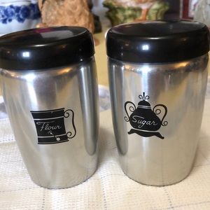 VINTAGE WEST BEND ALUMINUM FLOUR & SUGAR SHAKERS 4.5”